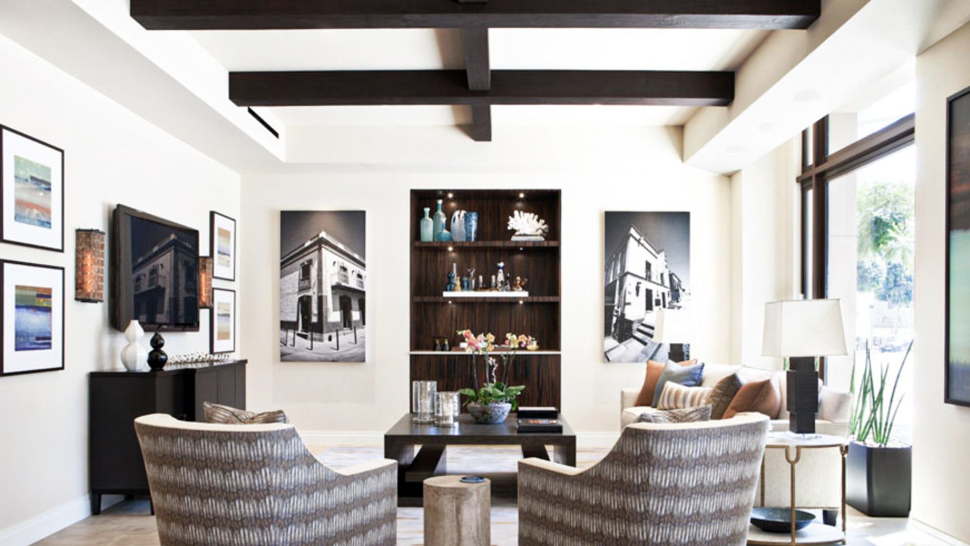 home study with wood beams